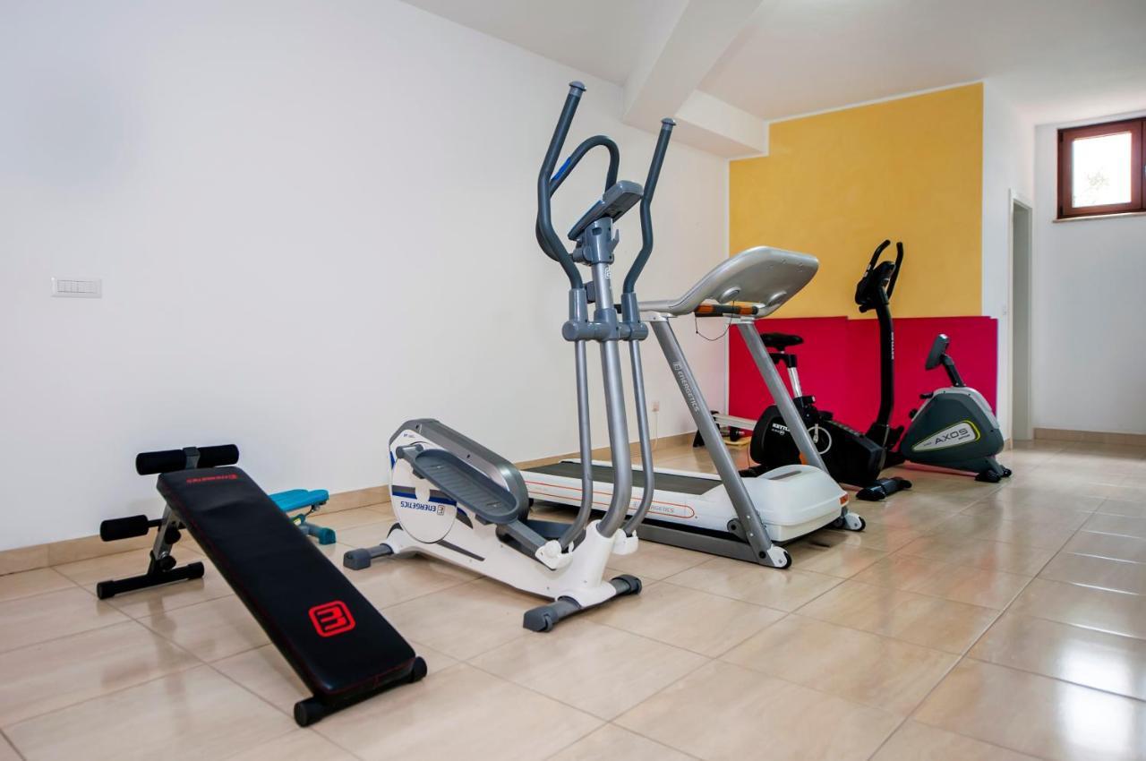 Apartments And Rooms Camaiore Rovinj Exterior foto